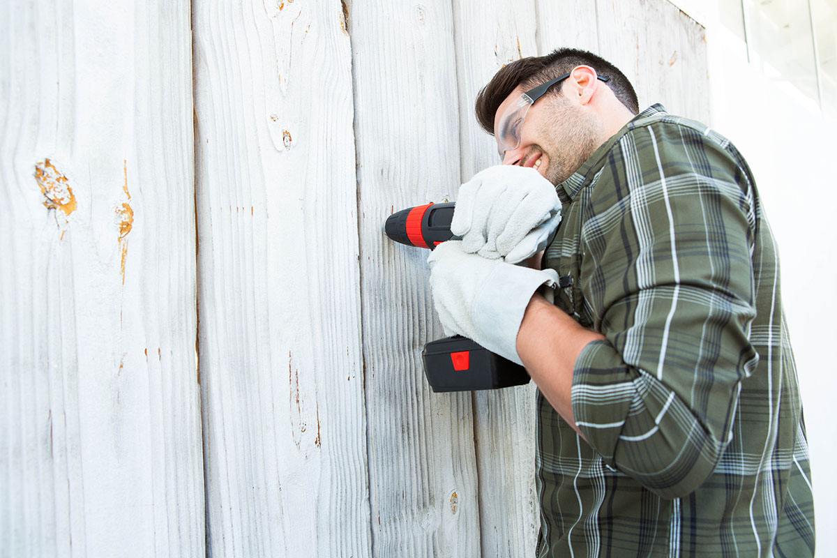 Fence repair